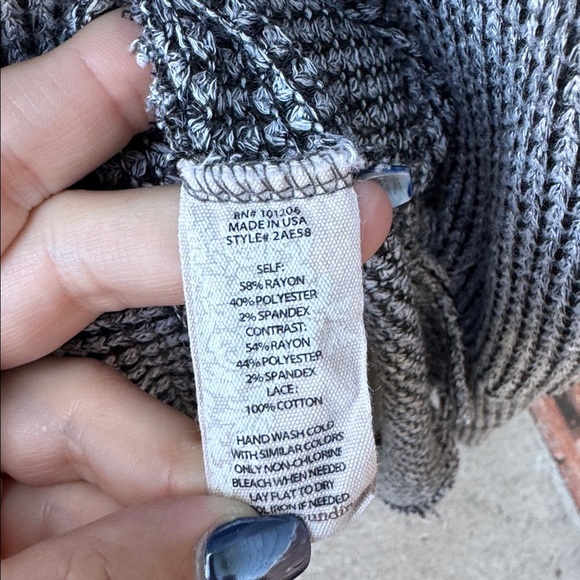 Soft Surroundings Classic Boatneck Crochet Trim Waffle Knit Women's Small Tunic - Picture 5 of 6